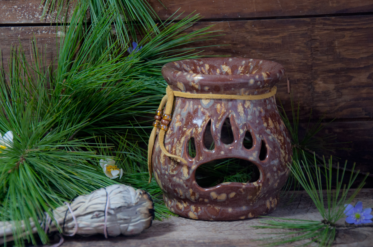 millside ceramics, tyendinaga, marleen murphy, native art, first nations artist, sacred circle, soy candles, canoe